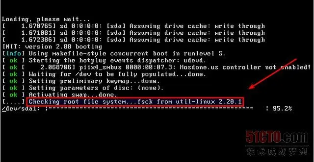 如何在Linux上实现文件系统的自动检查和修复？