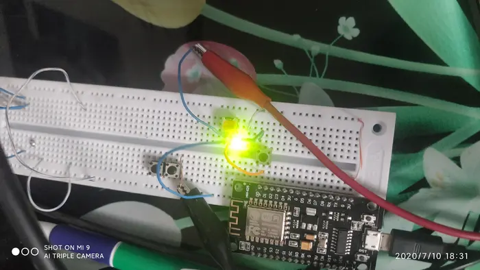 arduino开发ESP8266学习笔记三———呼吸灯